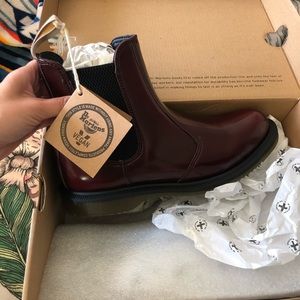 Dr. Martens Shoes - DR MARTEN VEGAN CHELSEA BOOTS Dr. Martens Shoes - DR MARTEN VEGAN CHELSEA BOOTS